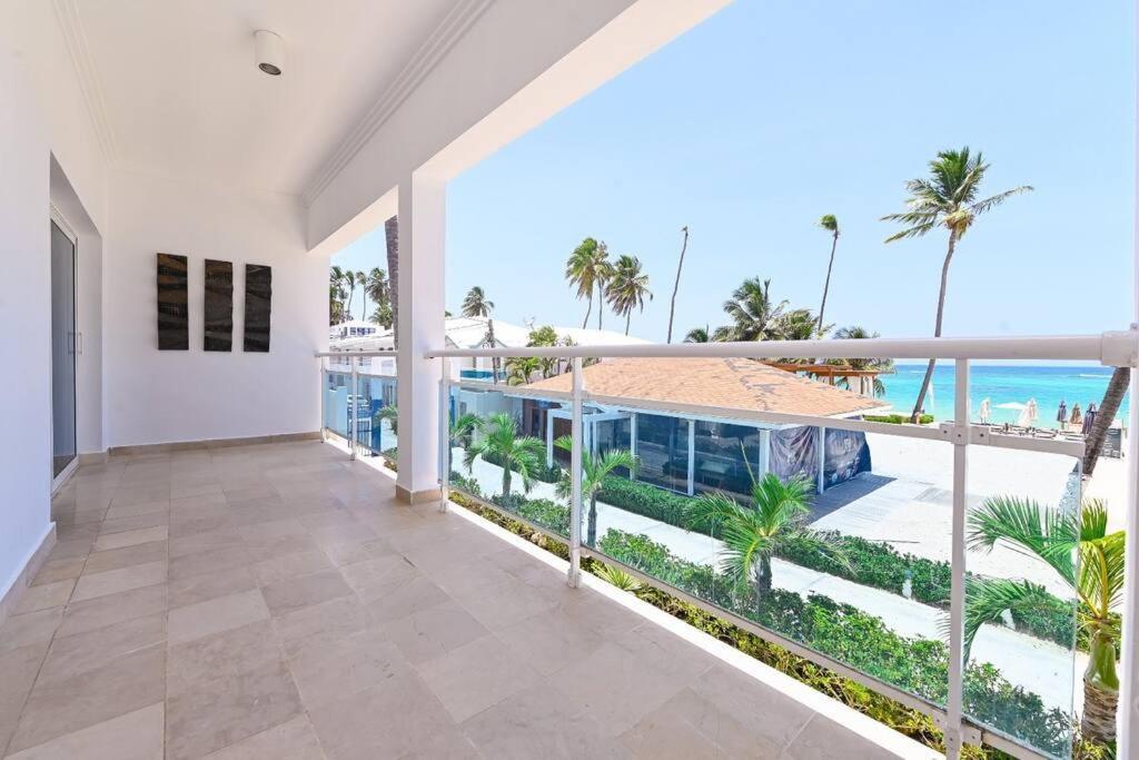 Fantastic Beachfront 2 Bedroom Punta Cana Exterior foto